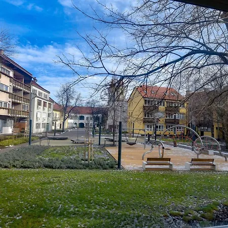 Agora Apartman *